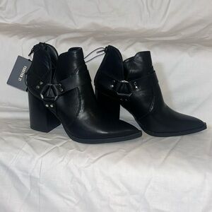 booties with a point and heel  black and silver NWT